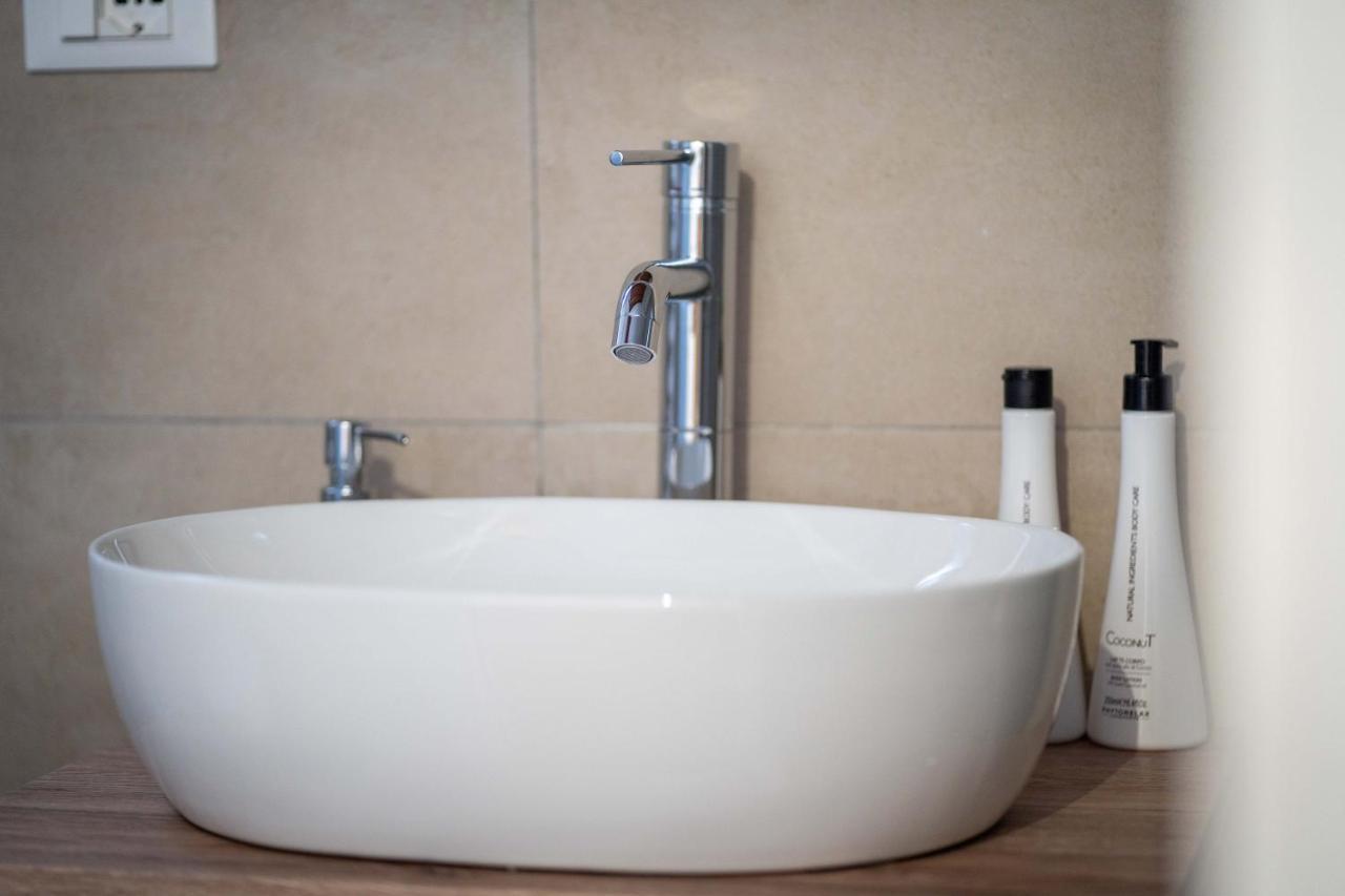G&B Suite Castelnuovo Di Porto Екстер'єр фото